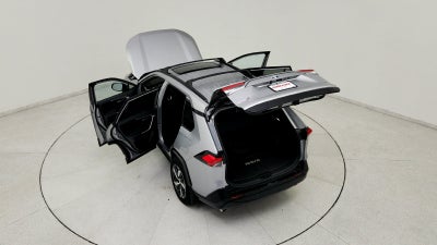 2023 Toyota RAV4 Prime SE