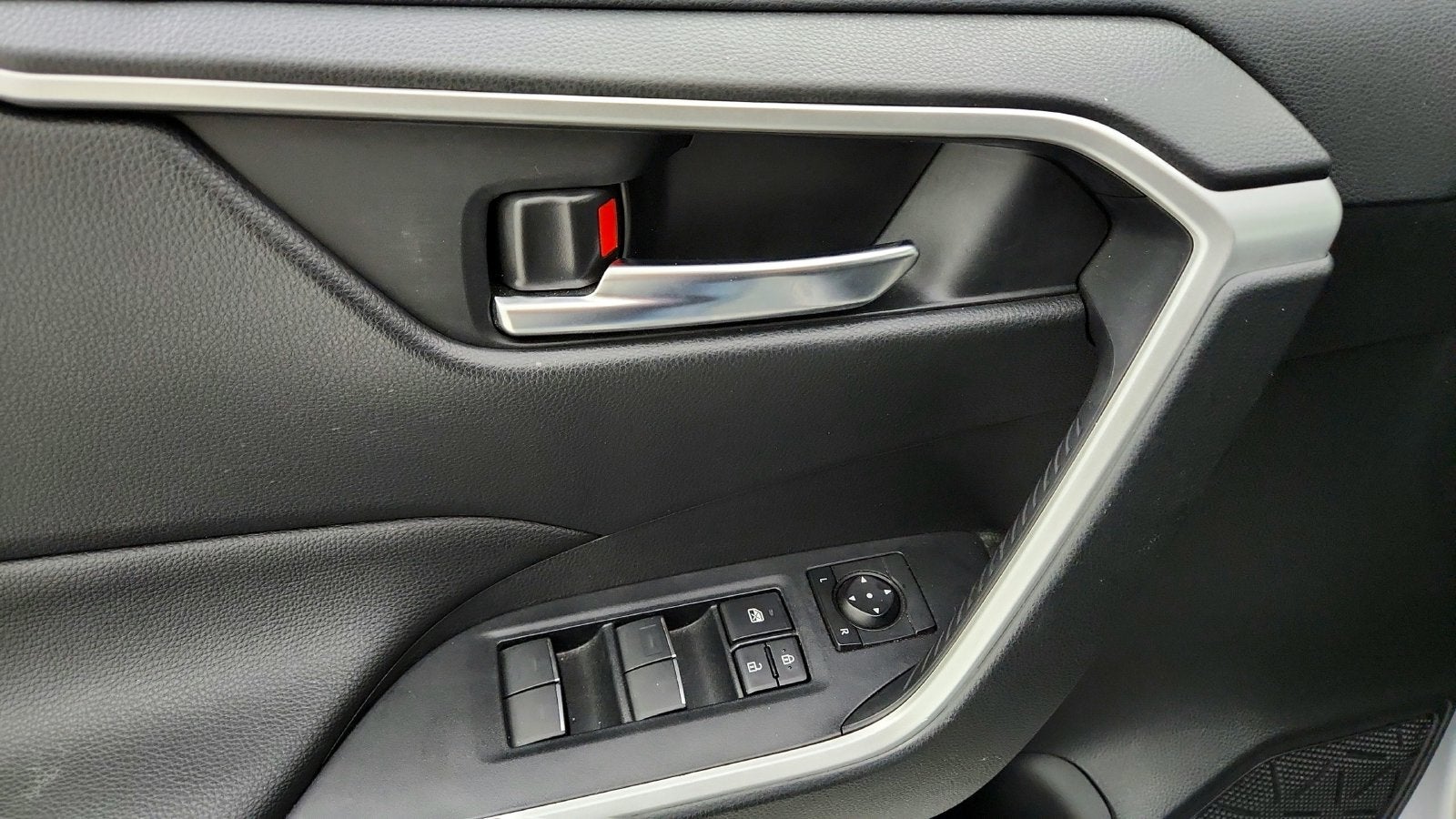 2023 Toyota RAV4 Prime SE