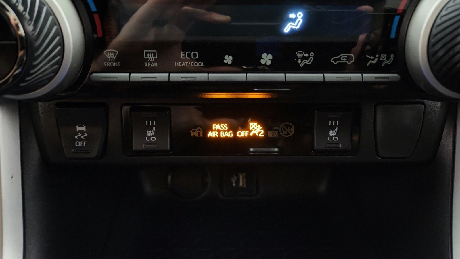 2024 Toyota RAV4 Prime SE