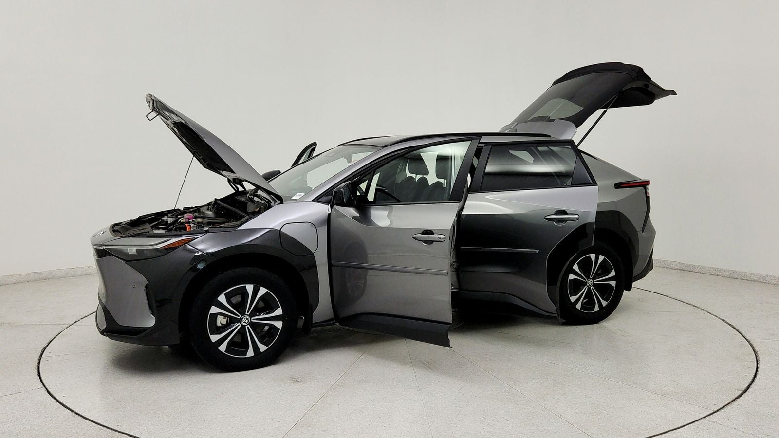 2023 Toyota bZ4X XLE