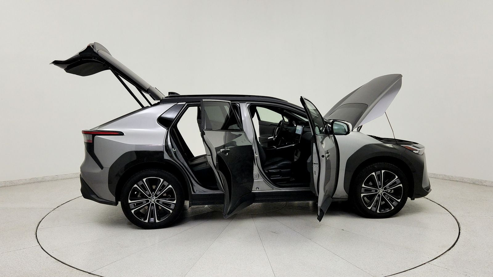 2023 Toyota bZ4X Limited