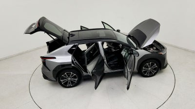 2023 Toyota bZ4X Limited