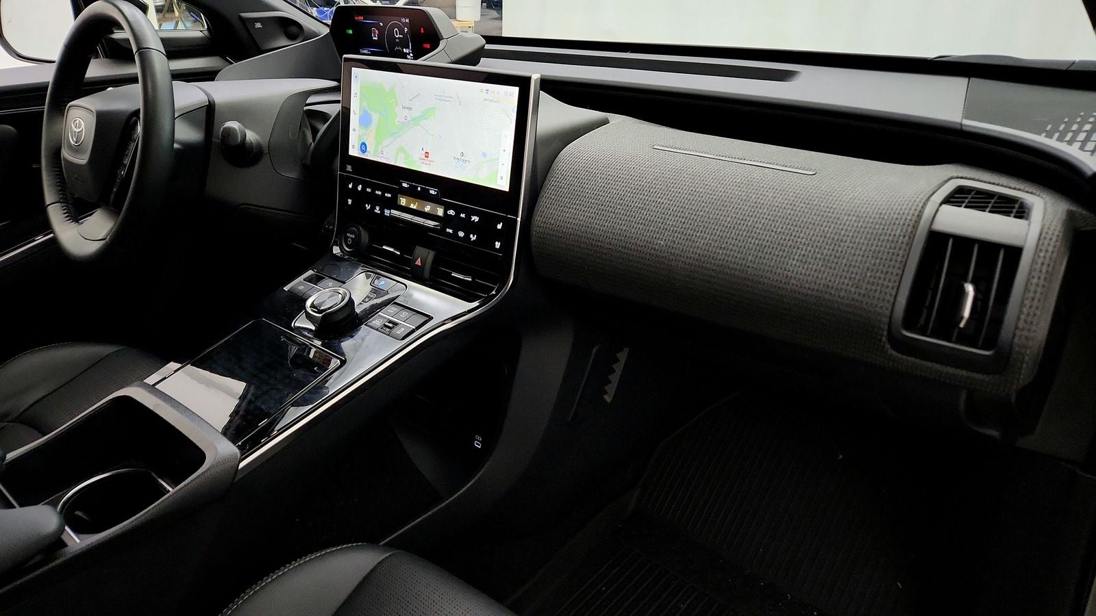 2023 Toyota bZ4X Limited