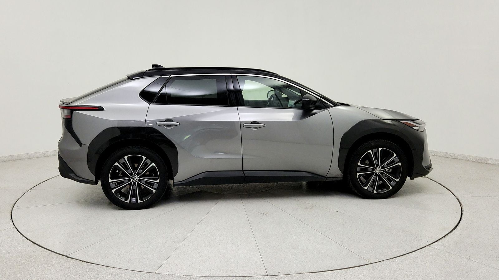 2023 Toyota bZ4X Limited
