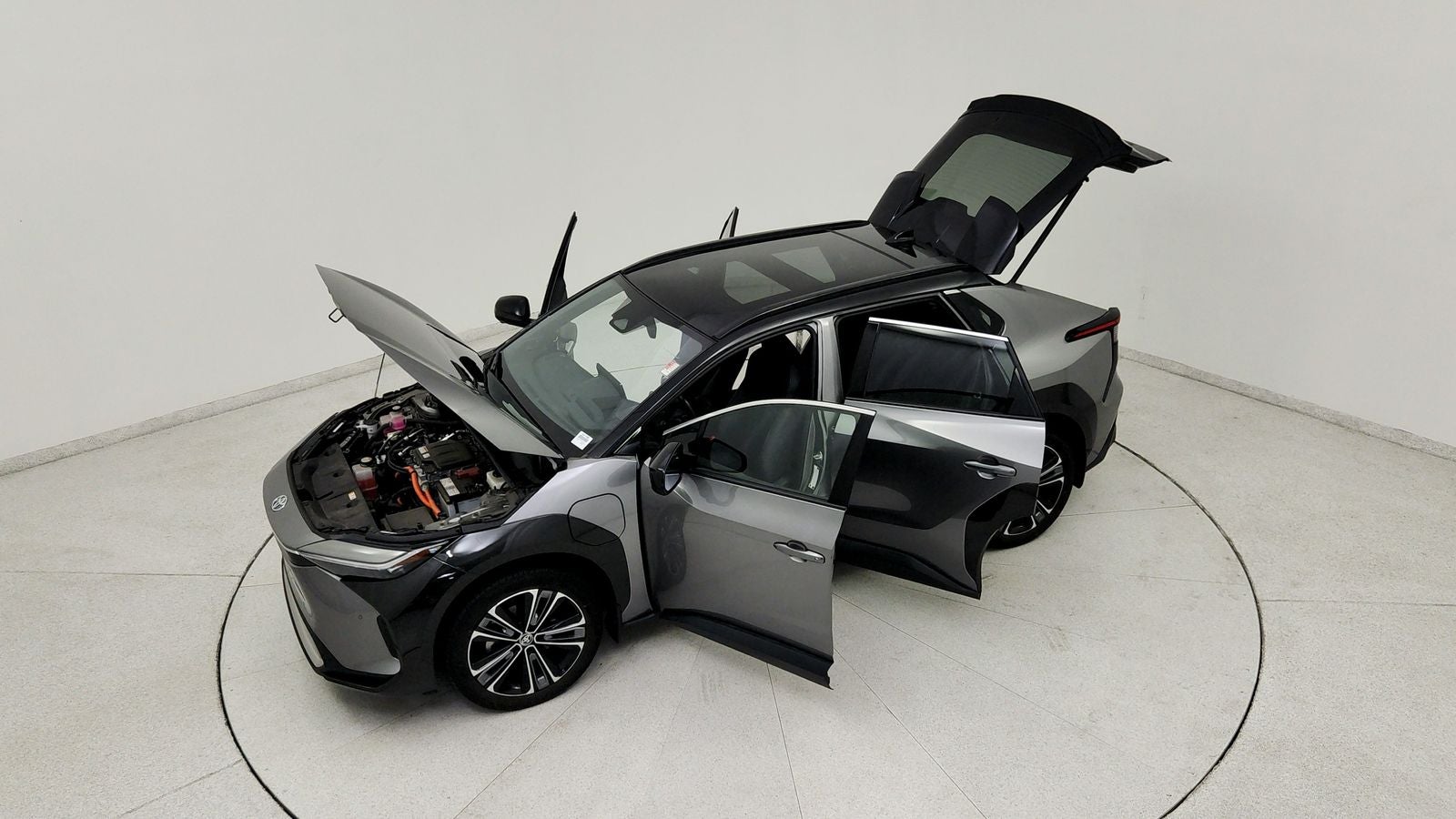 2023 Toyota bZ4X Limited