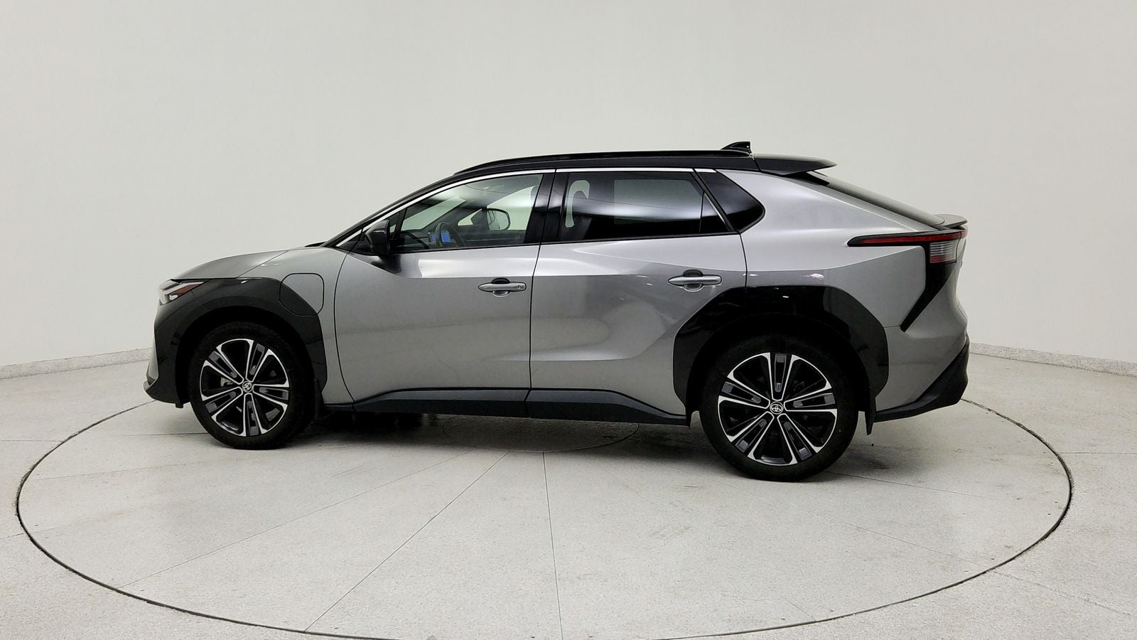 2023 Toyota bZ4X Limited