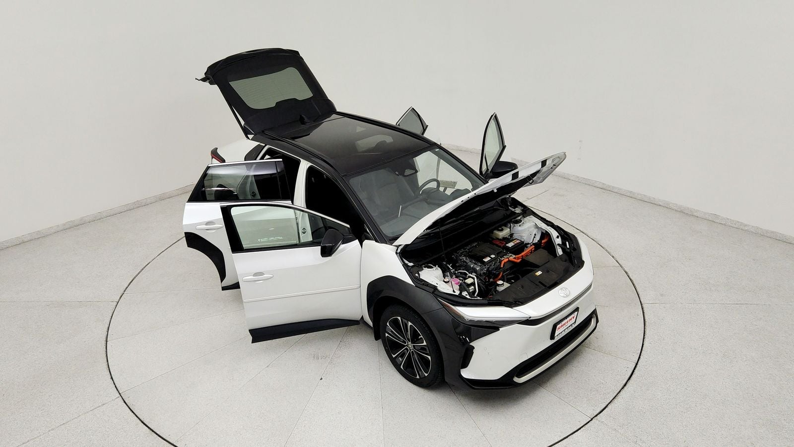 2023 Toyota bZ4X Limited