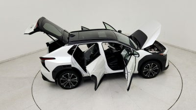 2023 Toyota bZ4X Limited