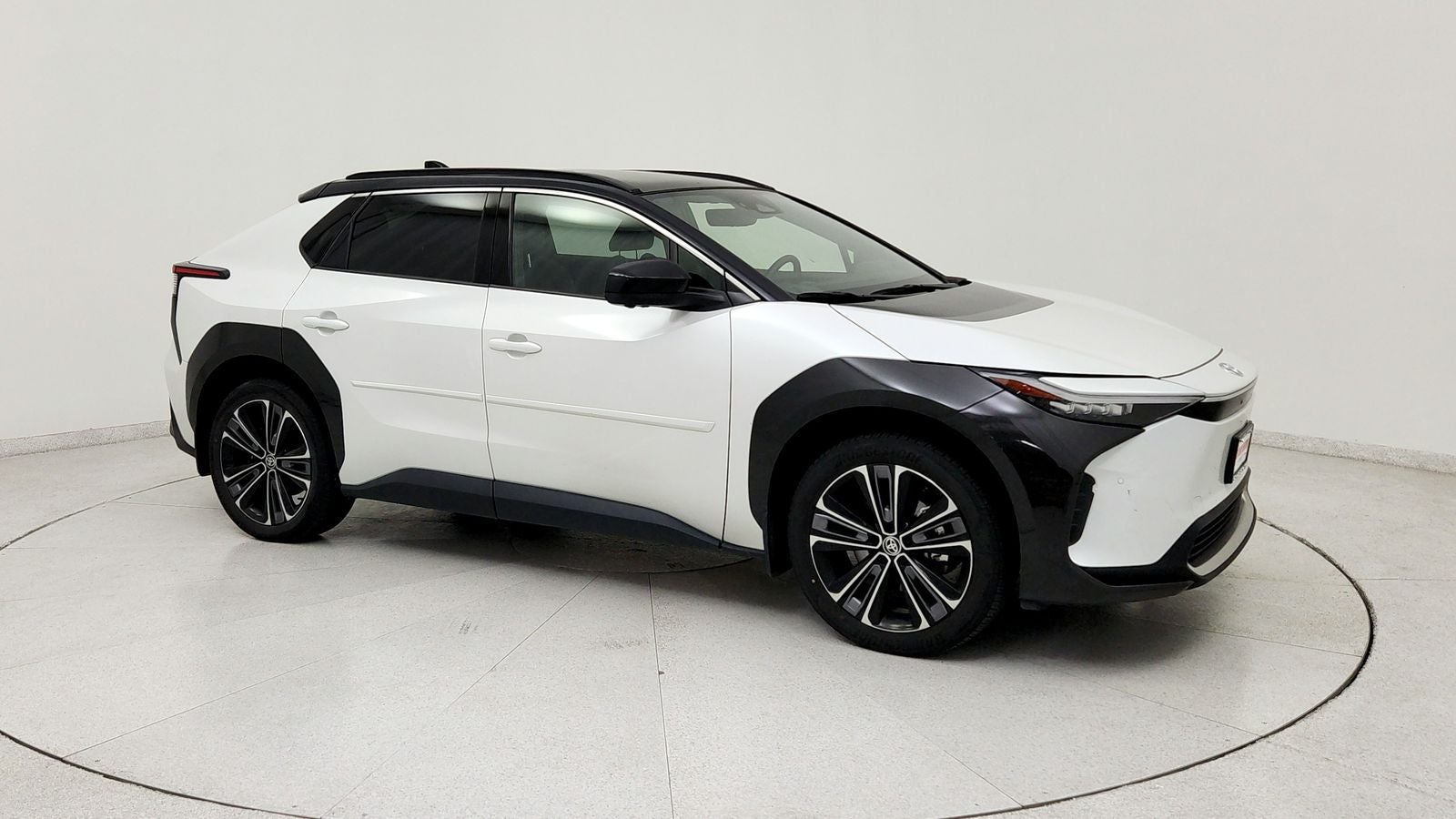 2023 Toyota bZ4X Limited