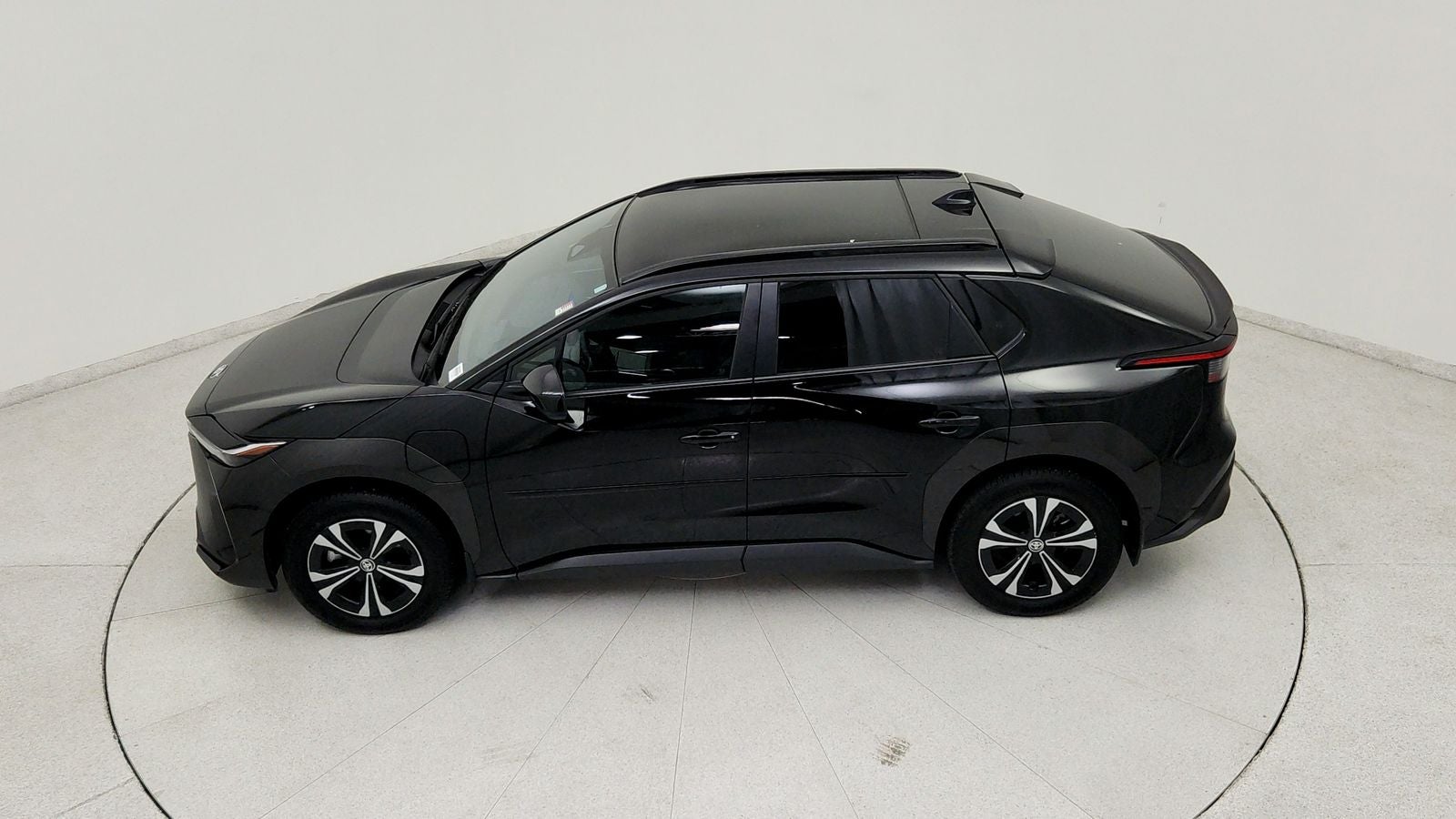 2024 Toyota bZ4X XLE