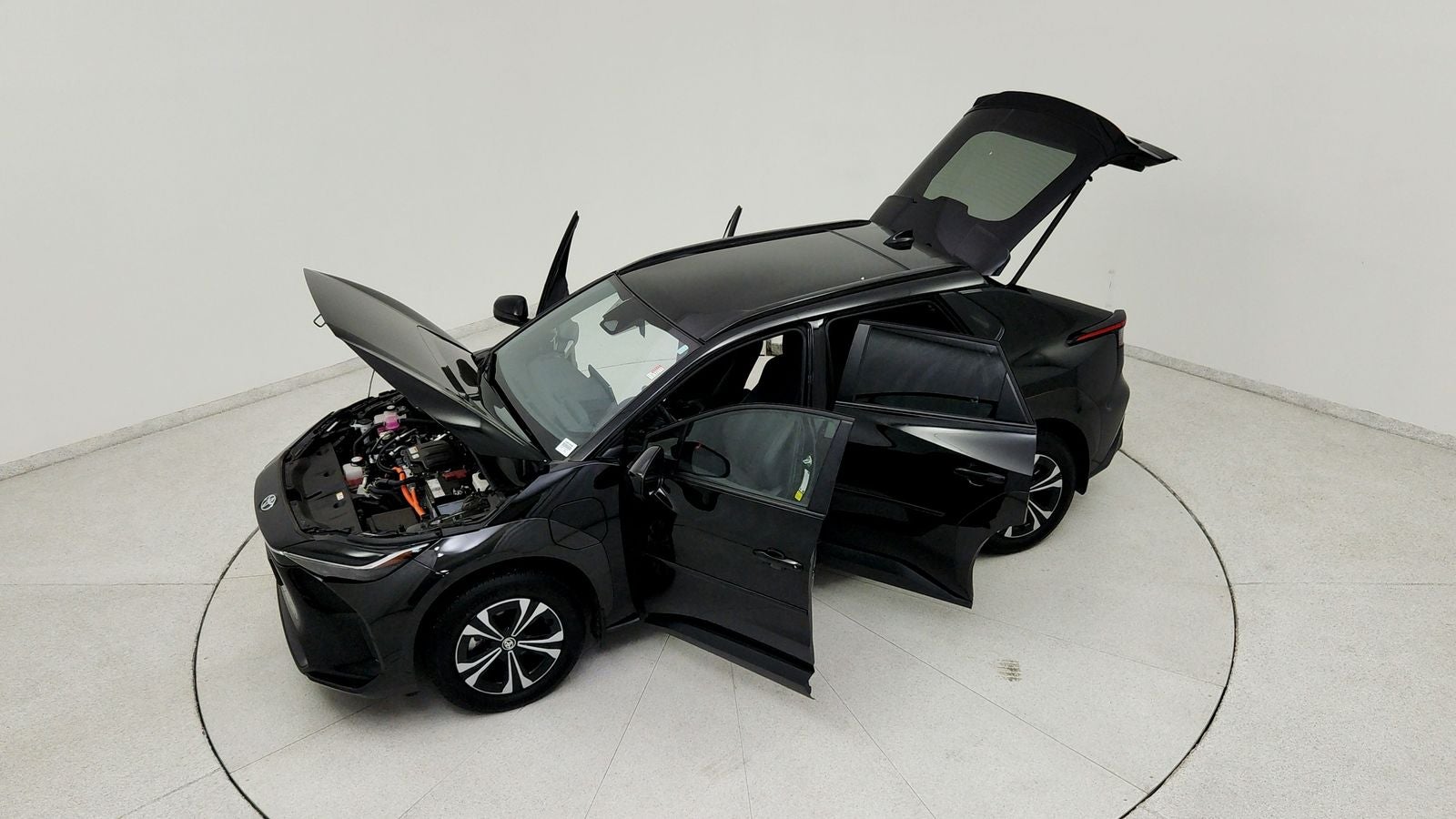 2024 Toyota bZ4X XLE