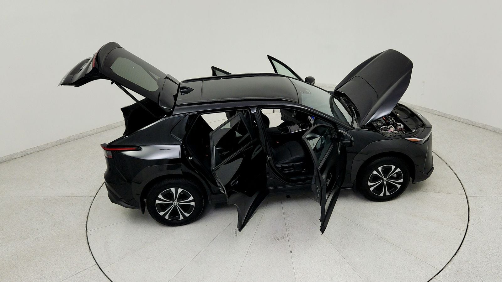 2024 Toyota bZ4X XLE