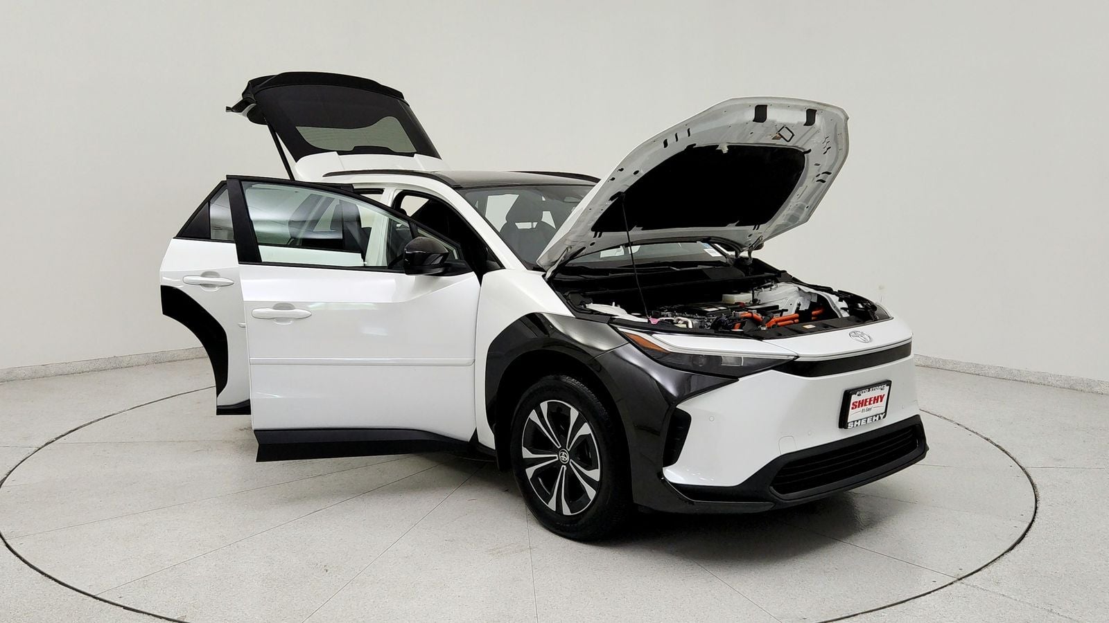 2024 Toyota bZ4X XLE