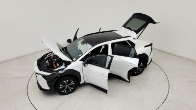 2024 Toyota bZ4X XLE