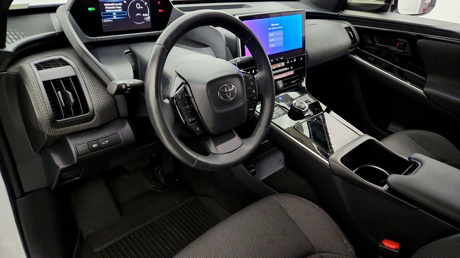 2024 Toyota bZ4X XLE