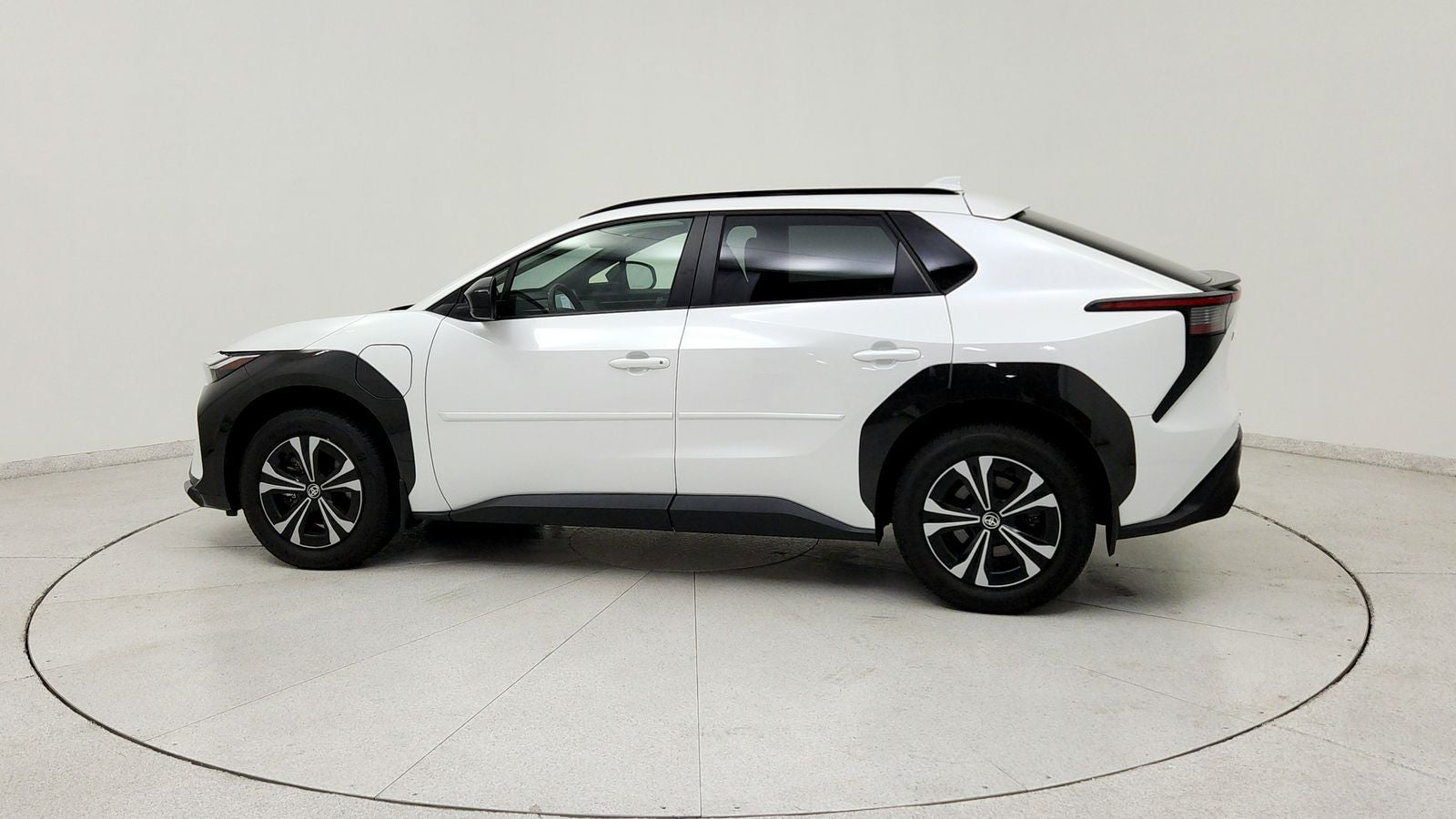 2024 Toyota bZ4X XLE