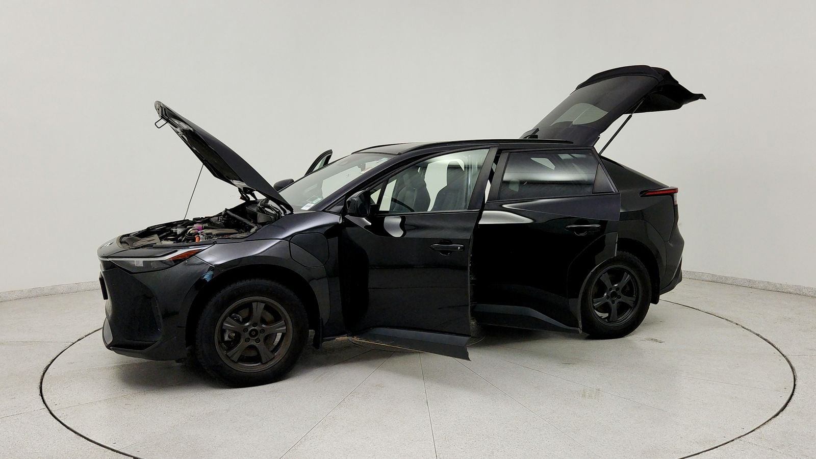 2023 Toyota bZ4X XLE