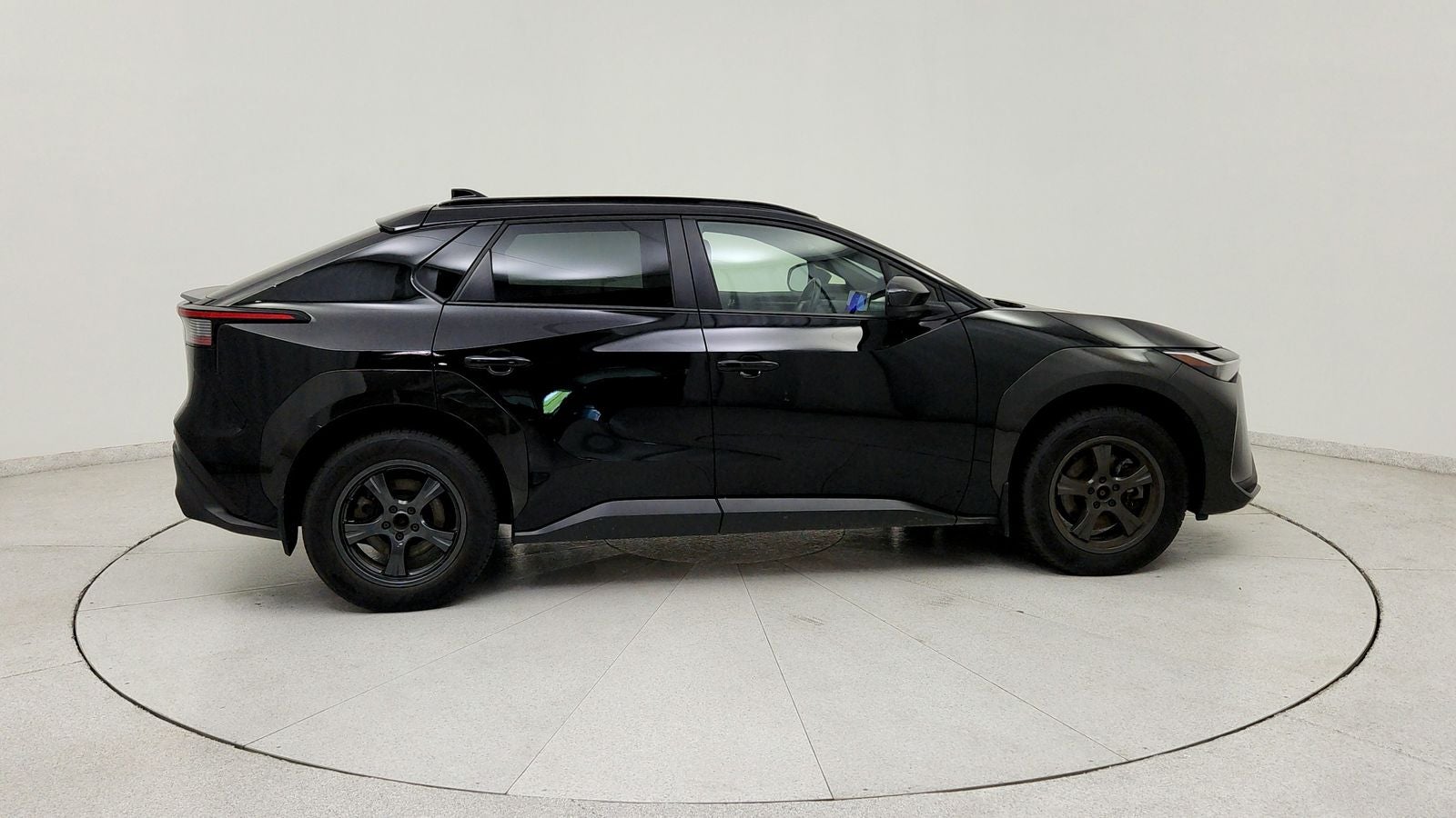 2023 Toyota bZ4X XLE