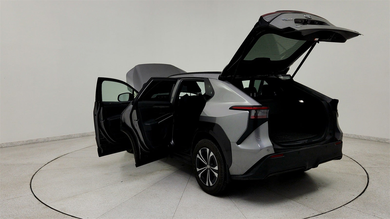 2024 Toyota bZ4X Limited