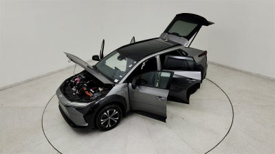 2024 Toyota bZ4X Limited