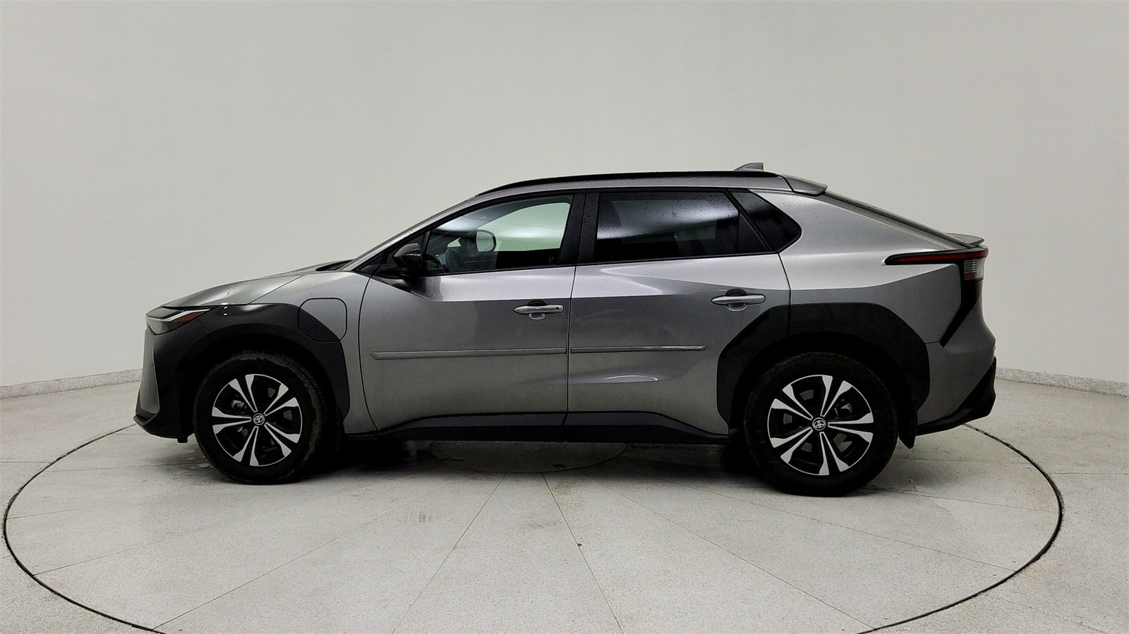 2024 Toyota bZ4X Limited