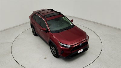 2022 Toyota RAV4 Hybrid XLE