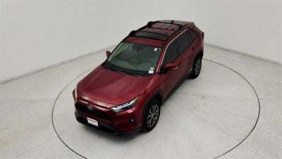 2022 Toyota RAV4 Hybrid XLE