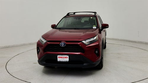 2022 Toyota RAV4 Hybrid XLE