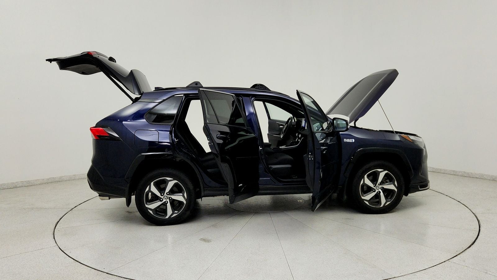 2024 Toyota RAV4 Prime SE