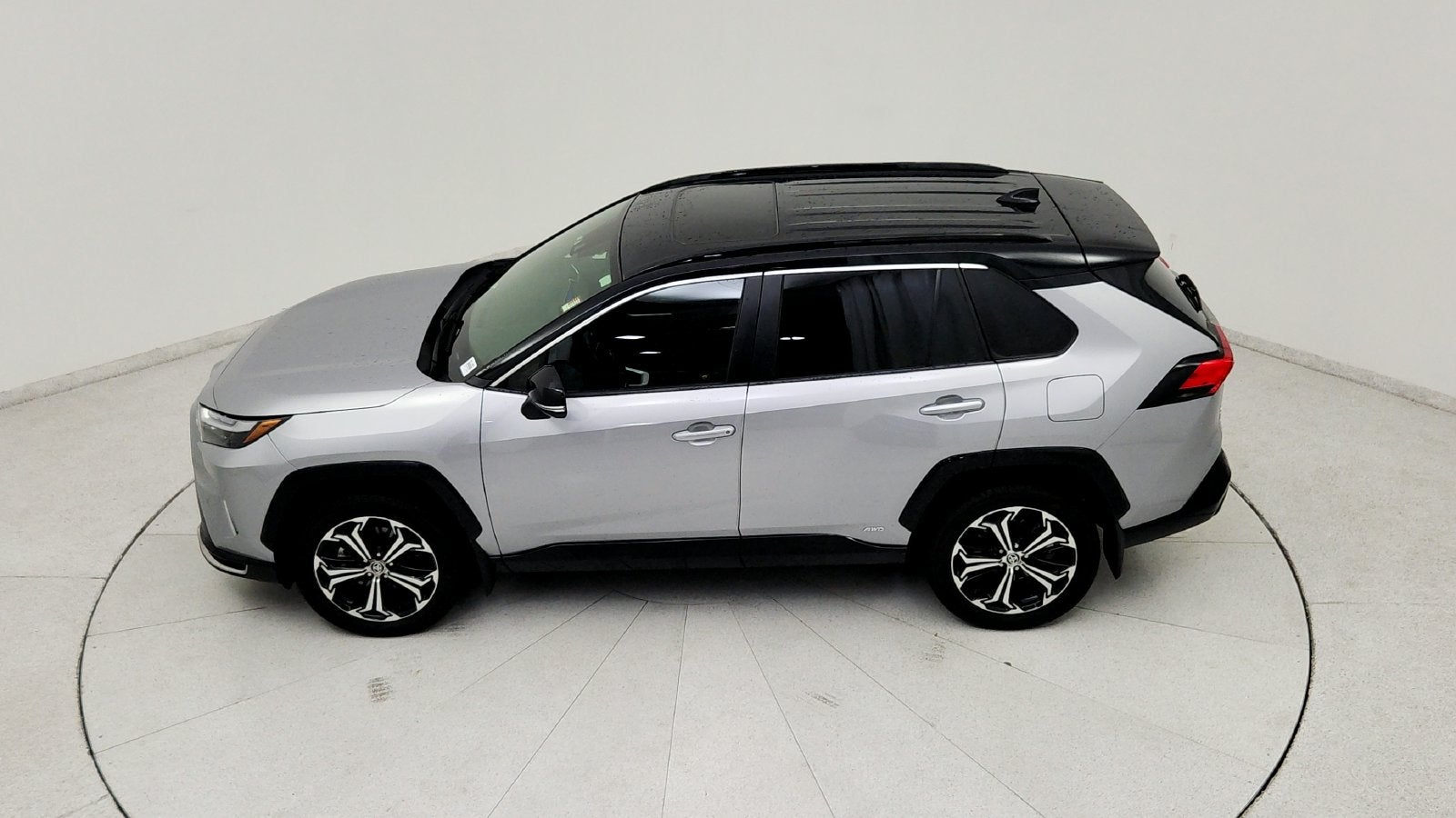 2025 Toyota RAV4 Plug-In Hybrid XSE