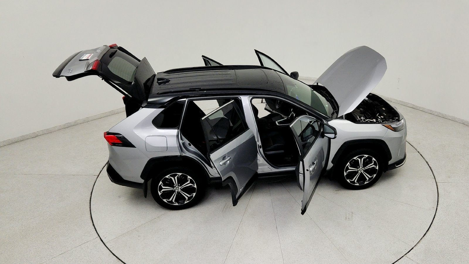 2025 Toyota RAV4 Plug-In Hybrid XSE