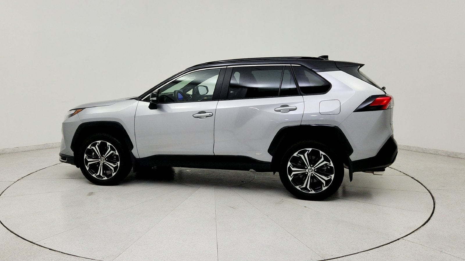2025 Toyota RAV4 Plug-In Hybrid XSE