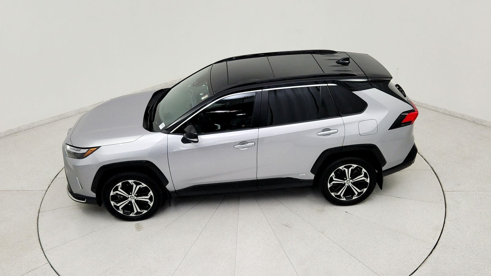 2025 Toyota RAV4 Plug-In Hybrid XSE