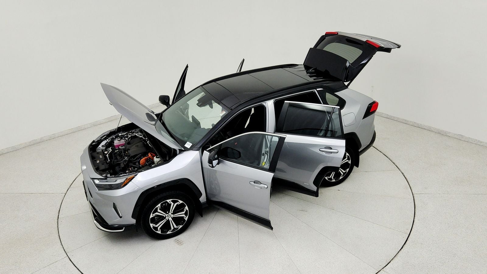 2025 Toyota RAV4 Plug-In Hybrid XSE