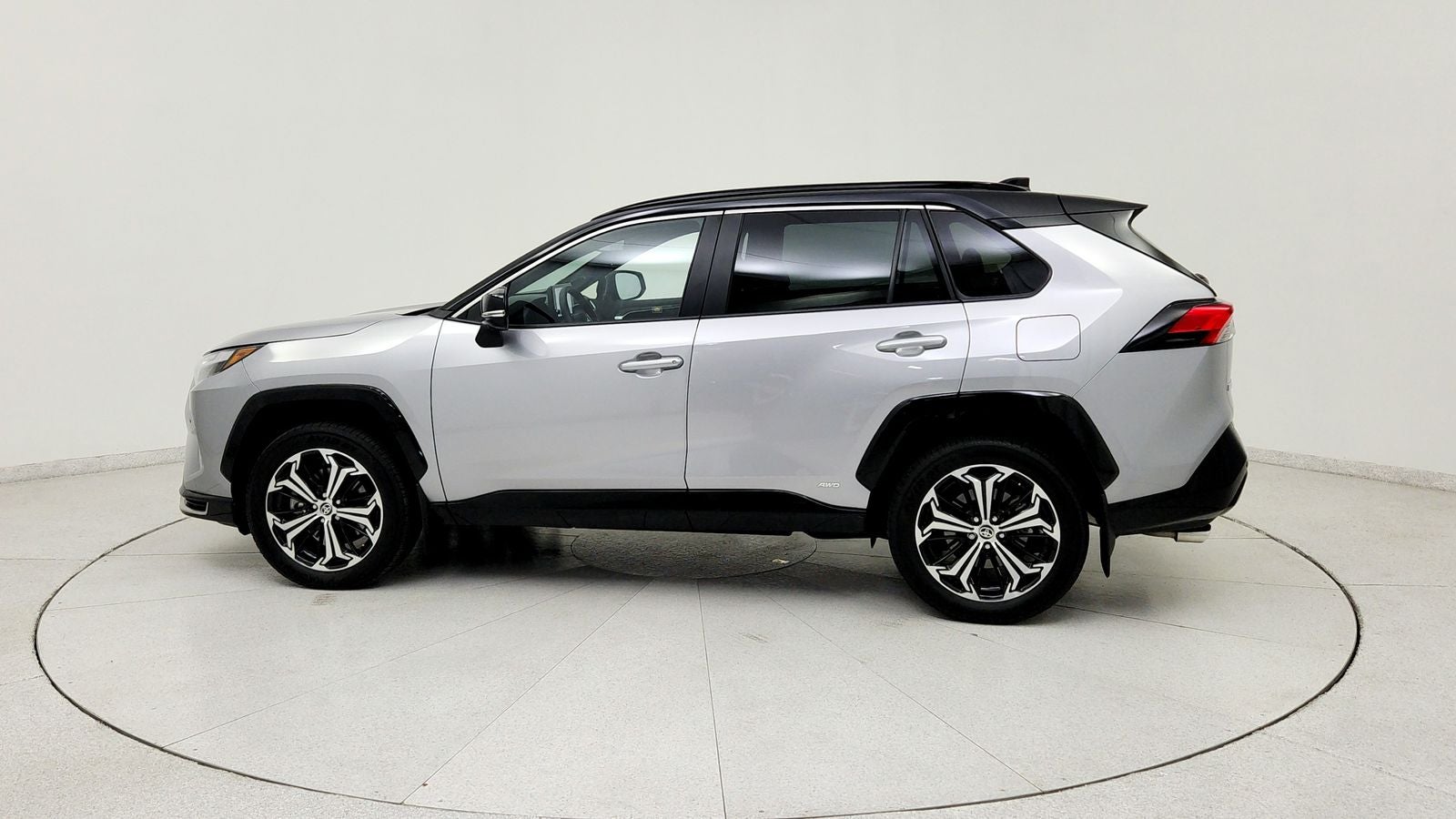 2025 Toyota RAV4 Plug-In Hybrid XSE