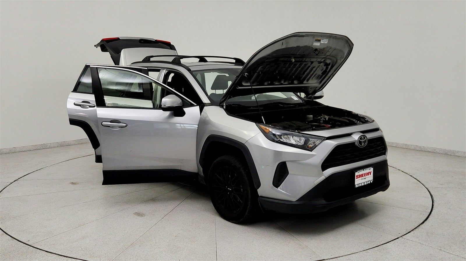 2019 Toyota RAV4 LE