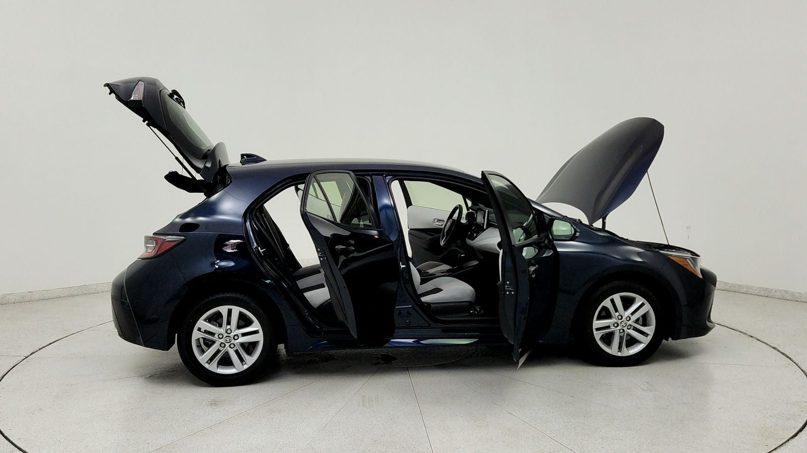 2022 Toyota Corolla Hatchback SE