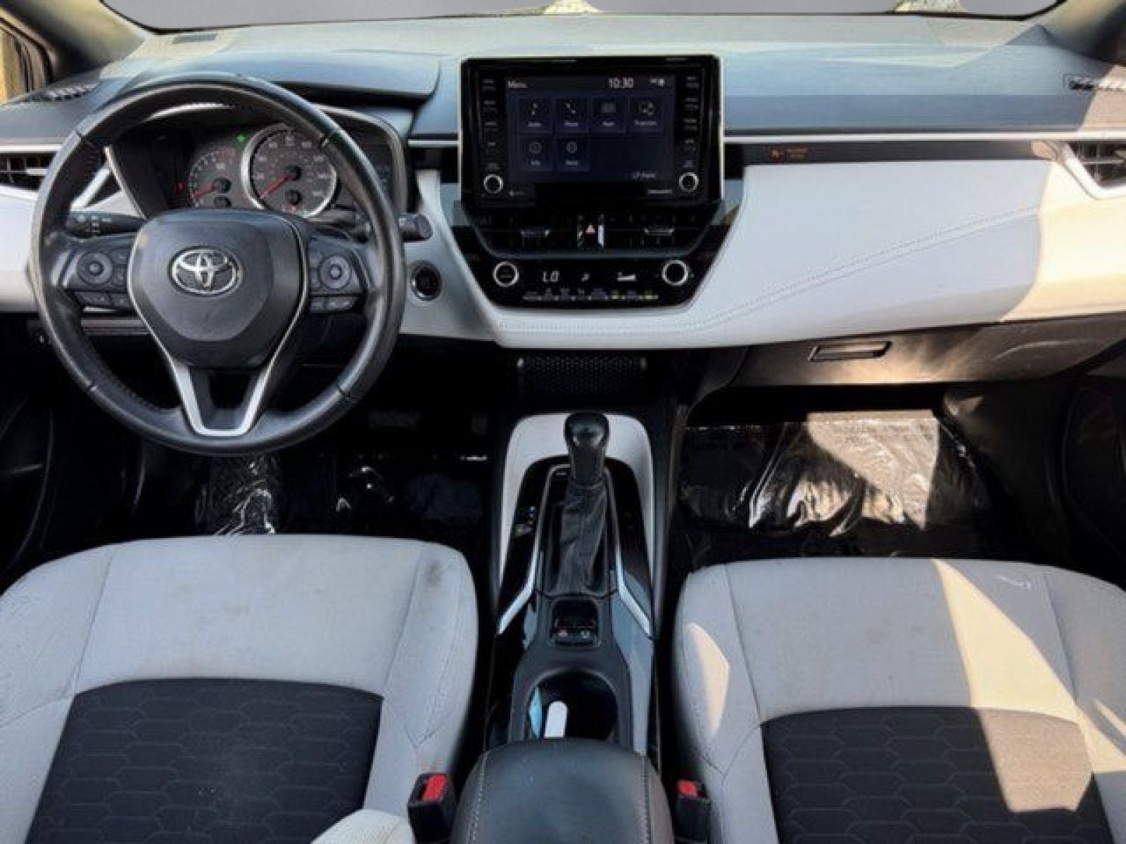 2022 Toyota Corolla Hatchback SE