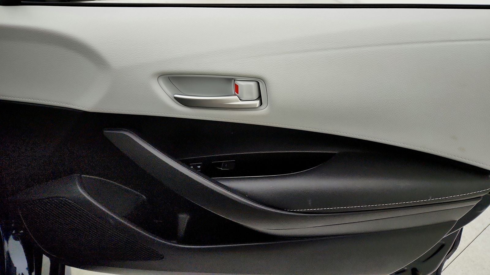 2022 Toyota Corolla Hatchback SE