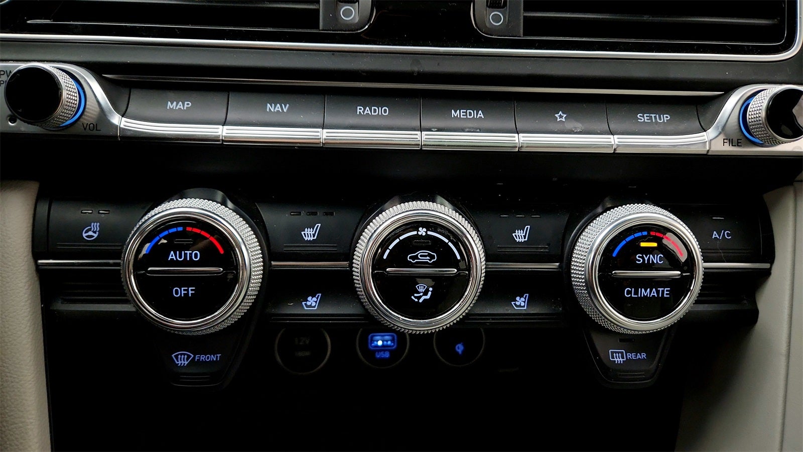 2023 Genesis G70 2.0T Sport Prestige