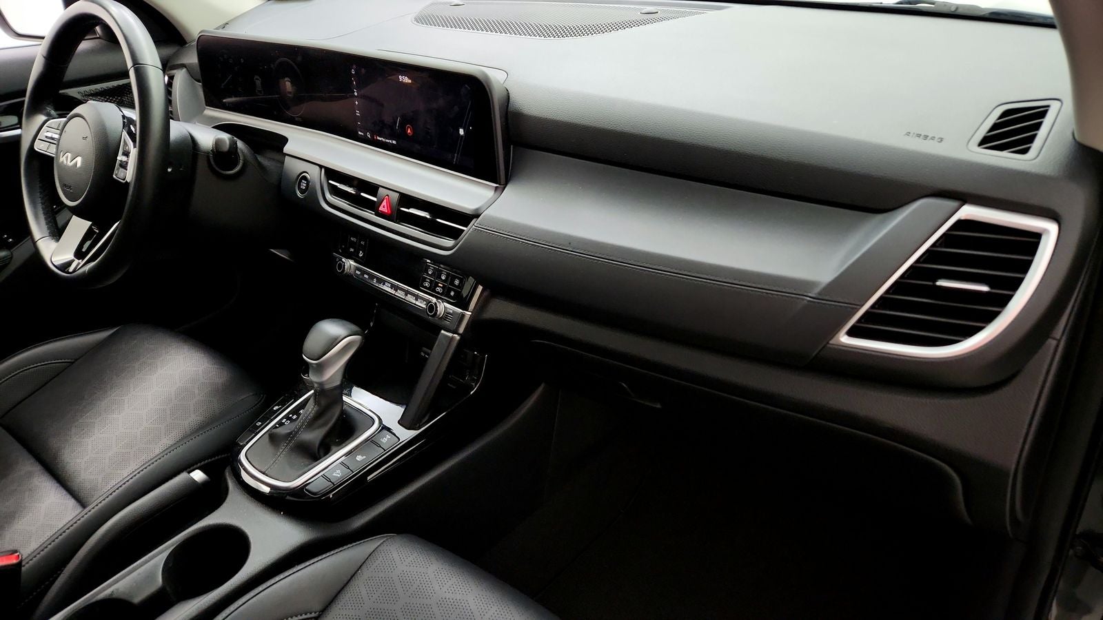 2024 Kia Seltos EX