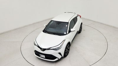 2021 Toyota C-HR XLE