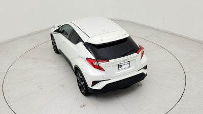 2021 Toyota C-HR XLE