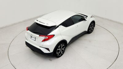 2021 Toyota C-HR XLE