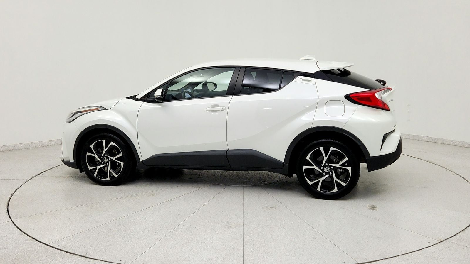 2021 Toyota C-HR XLE