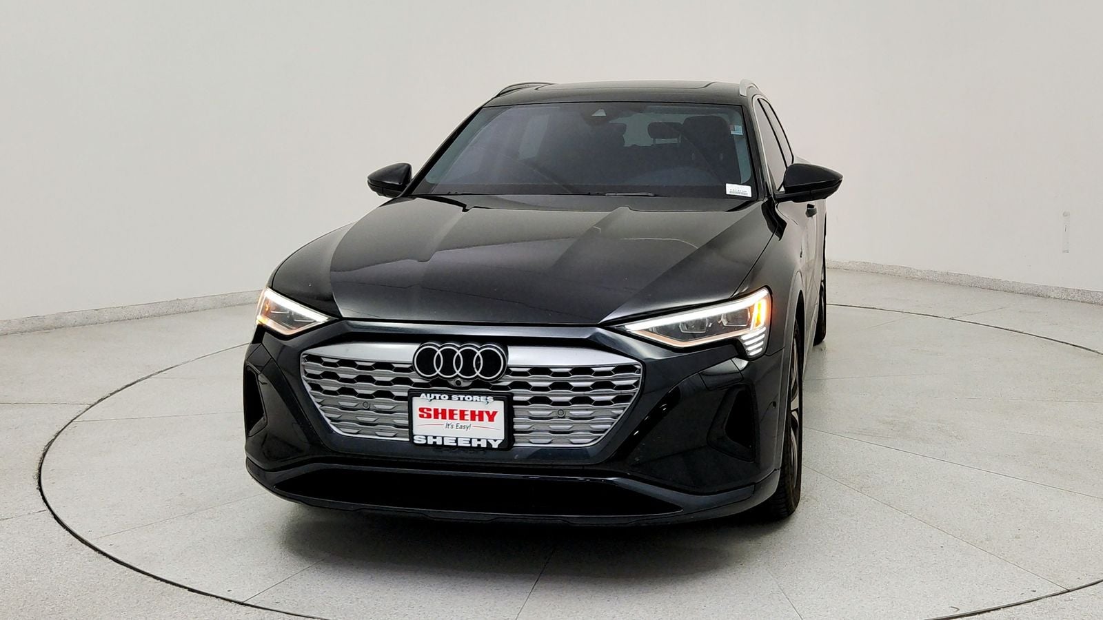 2024 Audi Q8 e-tron Premium Plus quattro