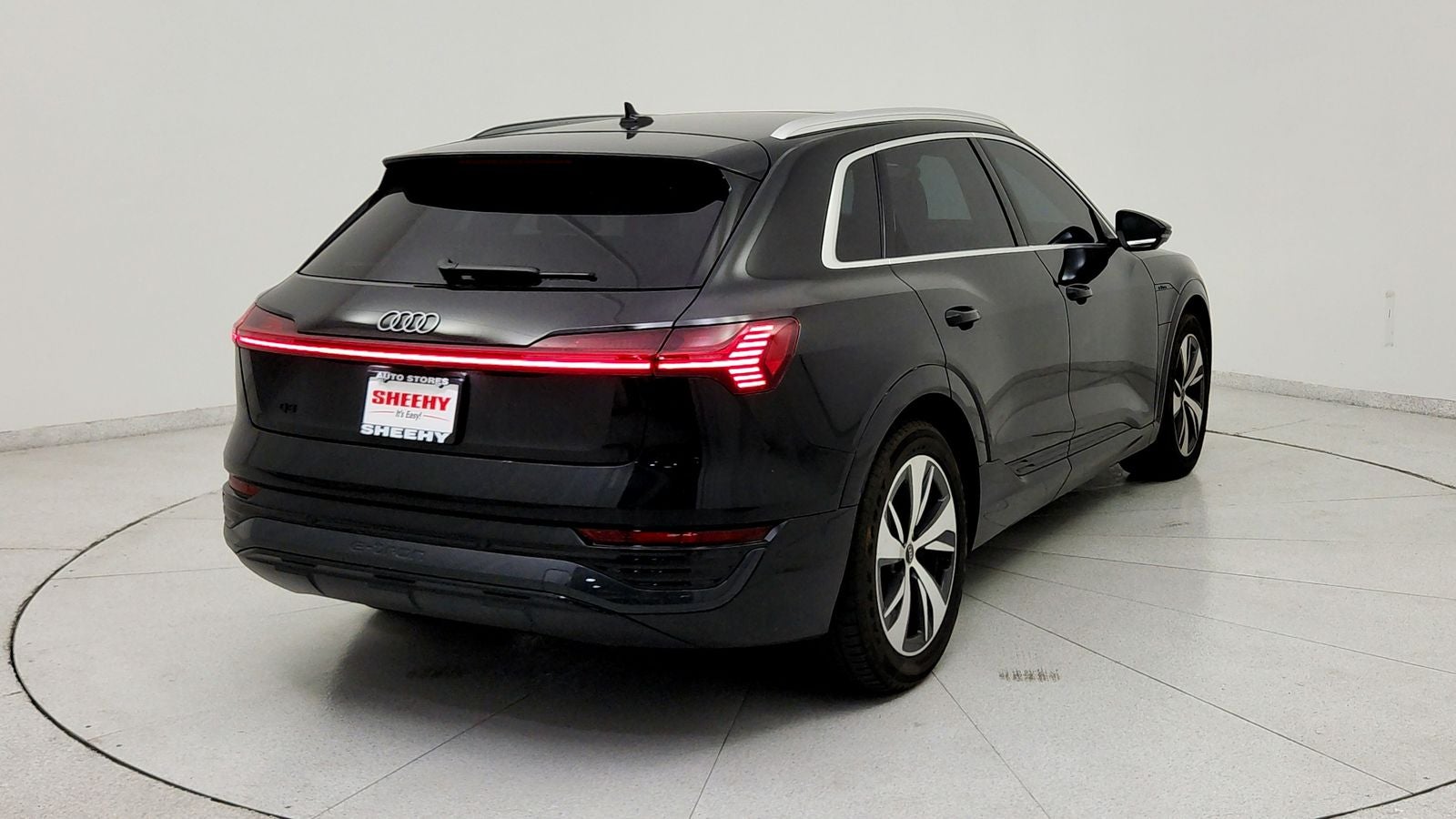 2024 Audi Q8 e-tron Premium Plus quattro