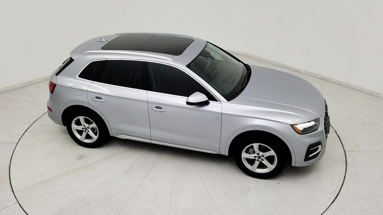 2024 Audi Q5 40 Premium quattro