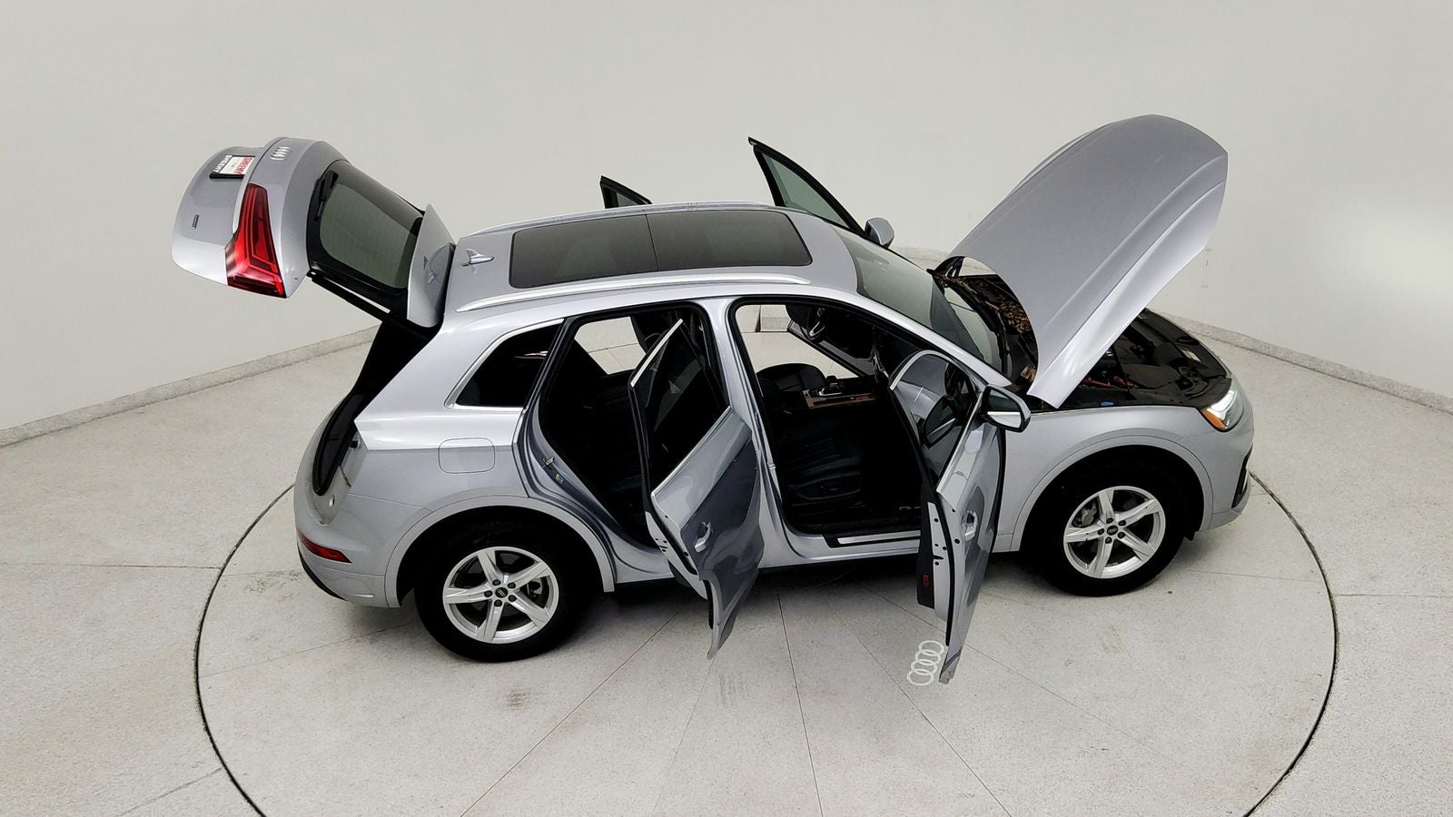2024 Audi Q5 40 Premium quattro