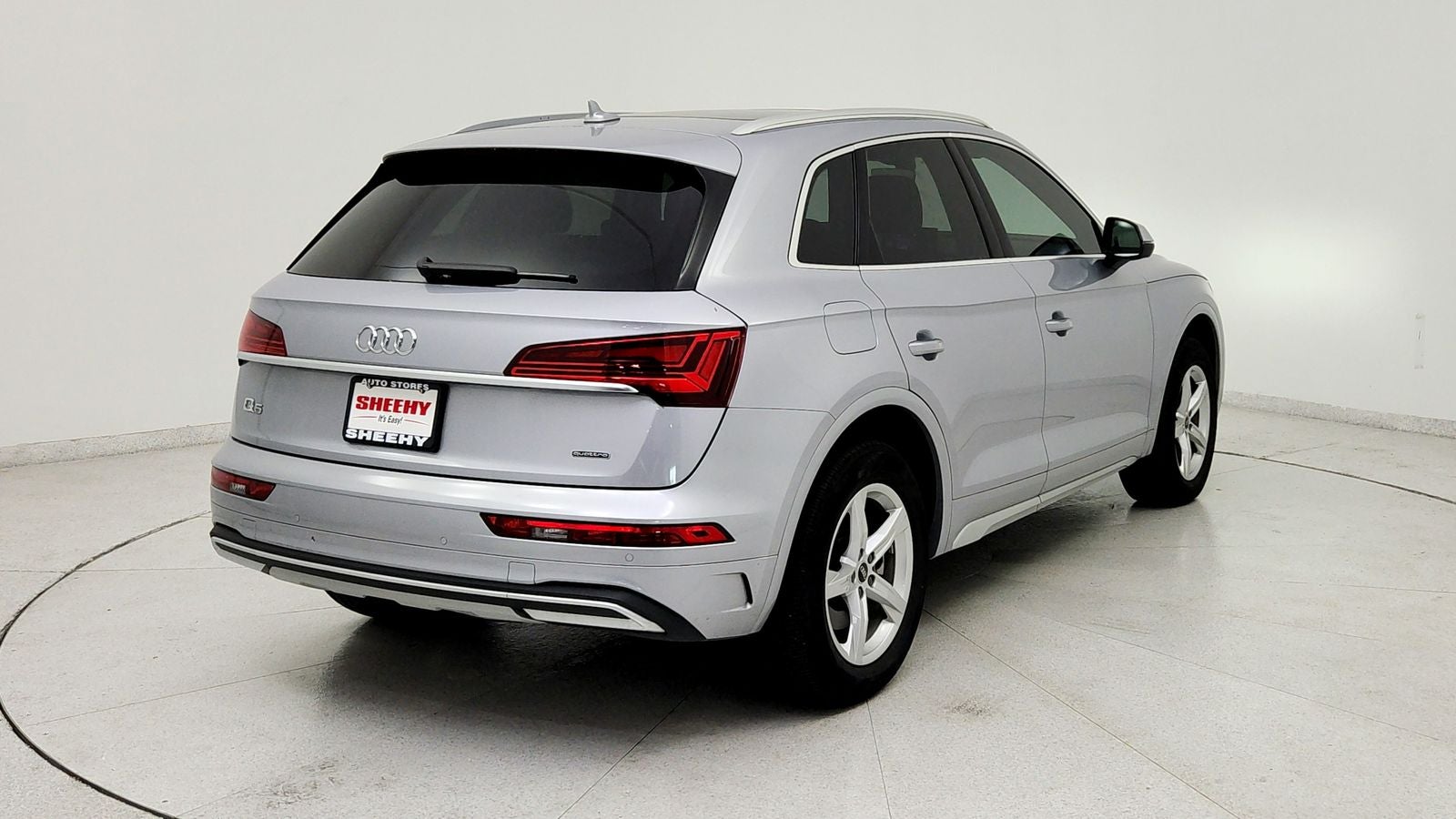 2024 Audi Q5 40 Premium quattro